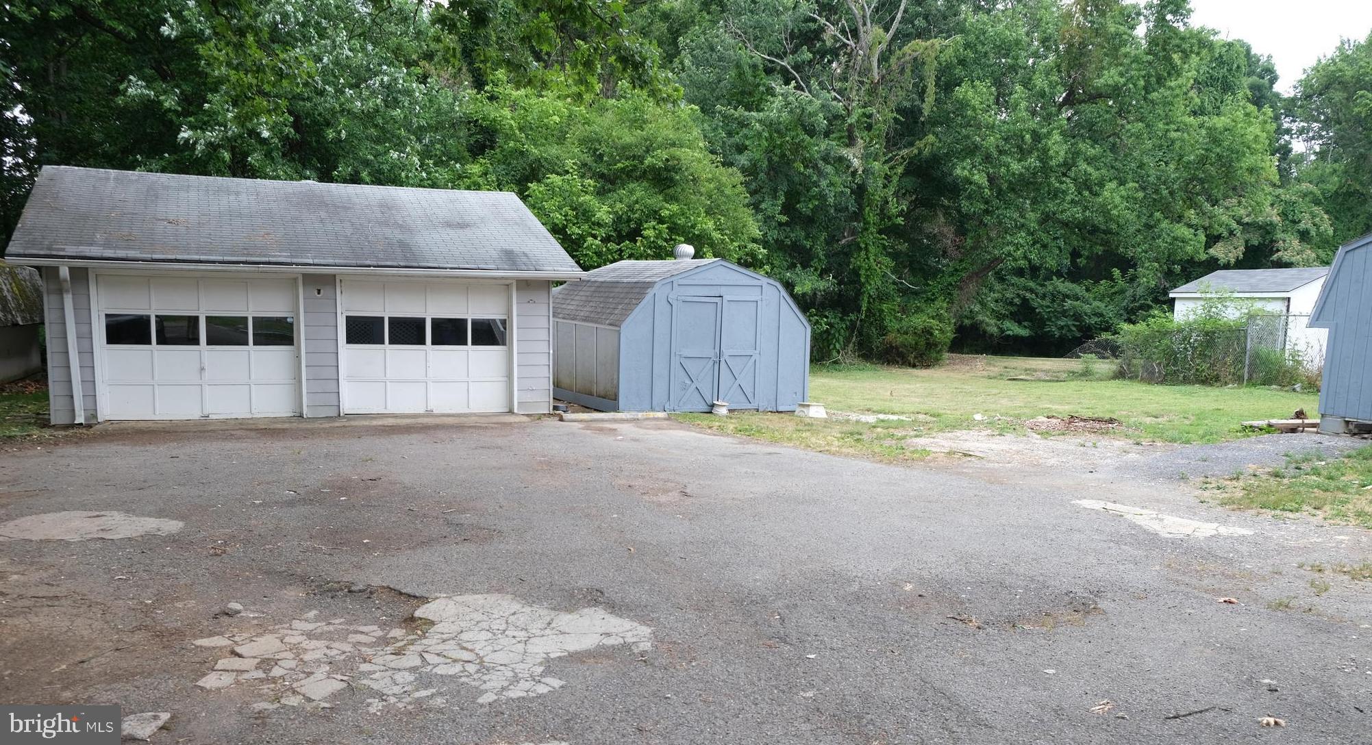 12201 Old Fort Road Fort Washington, MD 20744 - Photo 5 of 27 Gallery Image 5