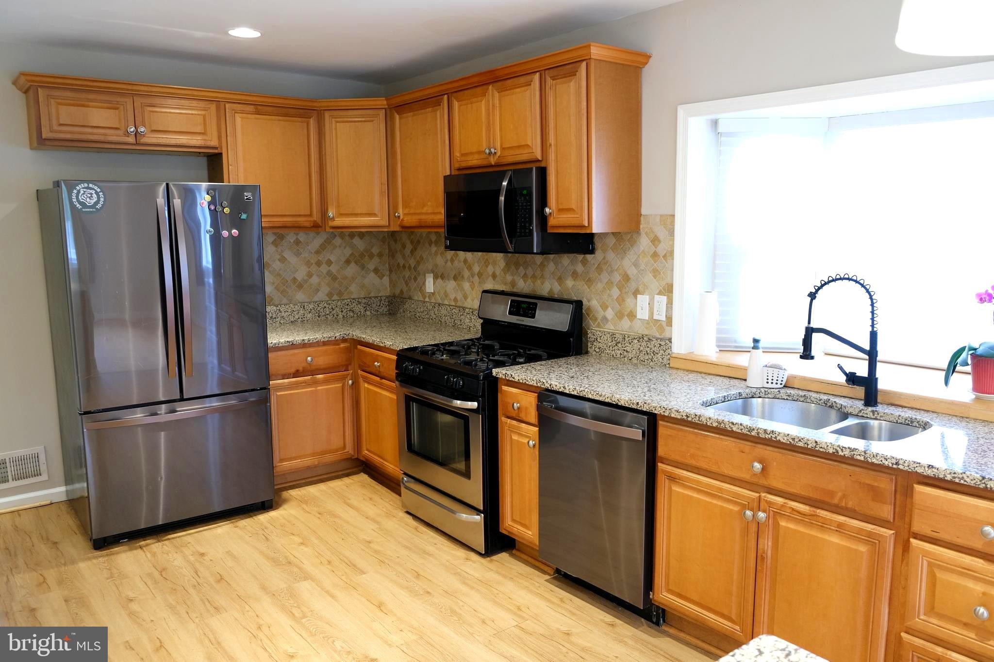 12201 Old Fort Road Fort Washington, MD 20744 - Photo 7 of 27 Gallery Image 7