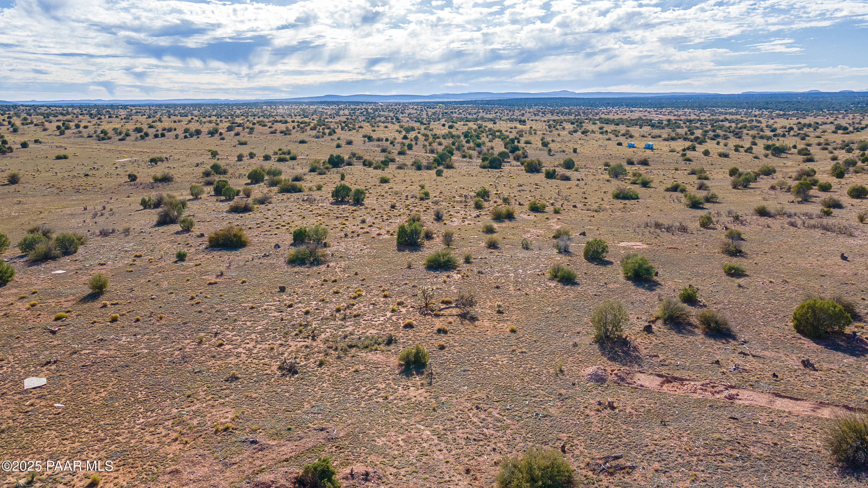 0 West Via Dolorosa Road Seligman, AZ 86337 - Photo 38 of 39 a view of an outdoor space of building