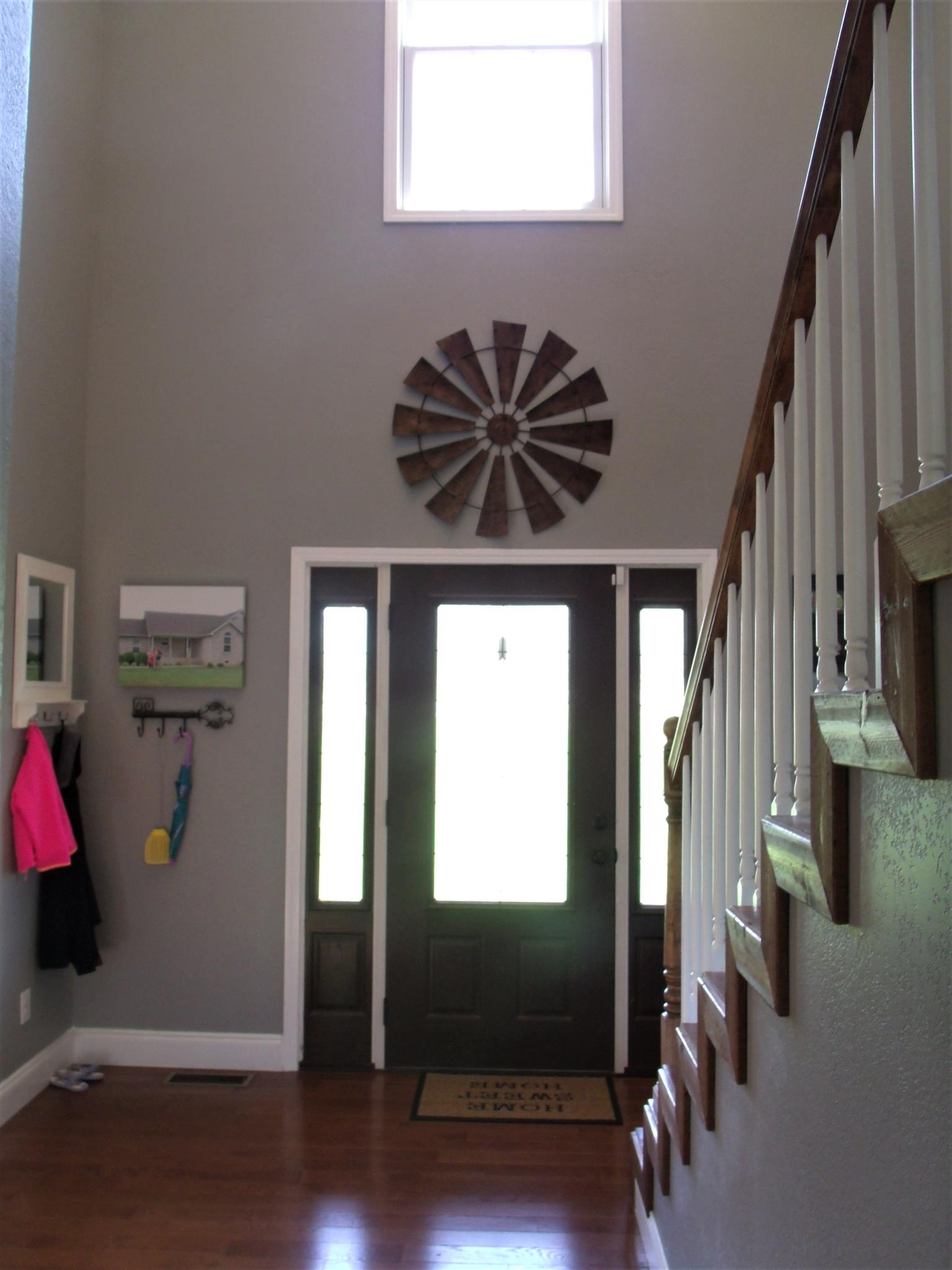 3550 Williams Cove Road Winchester, TN 37398 - Photo 4 of 26 a view of a hallway with wooden floor and windows