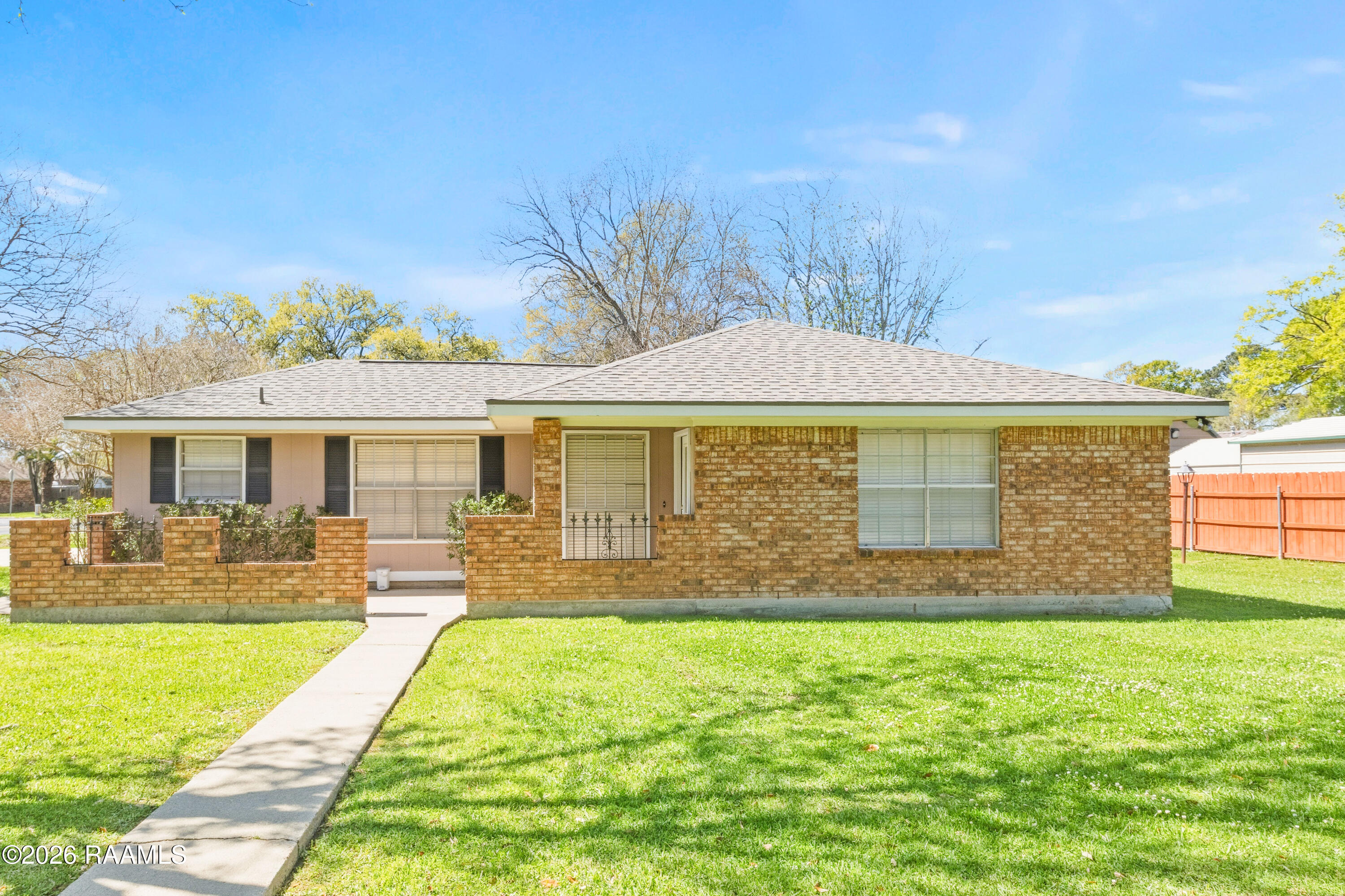 700 Pandora Street Lafayette, LA 70506 - Photo 1 of 21 200Pandora-3