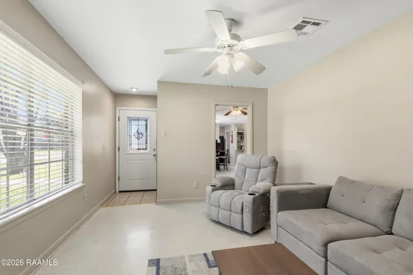 $185,000 | 700 Pandora Street, Lafayette, LA 70506