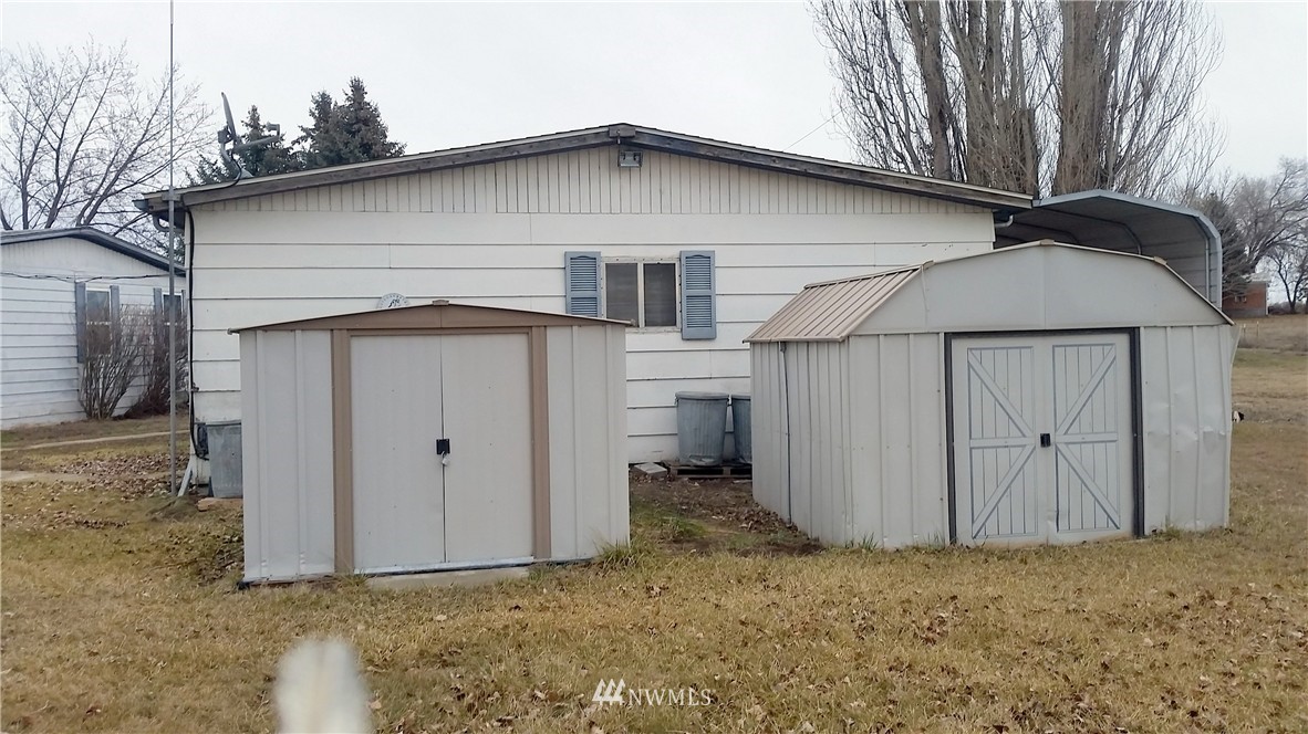 6884 Ferguson Road Northeast Moses Lake, WA 98837 - Photo 19 of 23