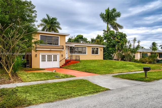 $518,000 | 1419 Crest Drive, Lake Worth, FL 33461