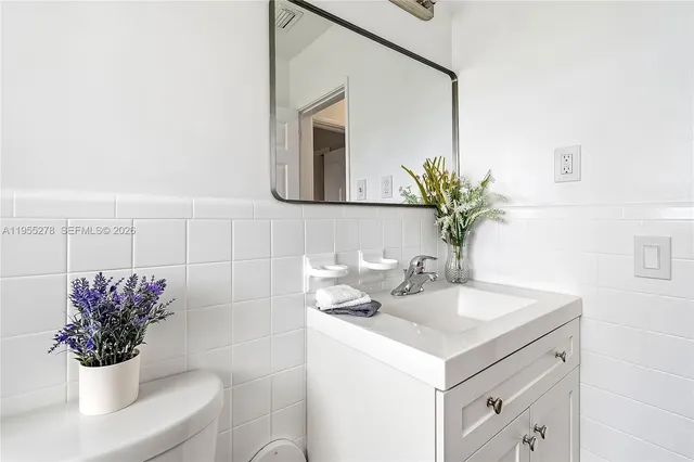 $518,000 | 1419 Crest Drive, Lake Worth, FL 33461