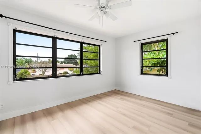 $518,000 | 1419 Crest Drive, Lake Worth, FL 33461