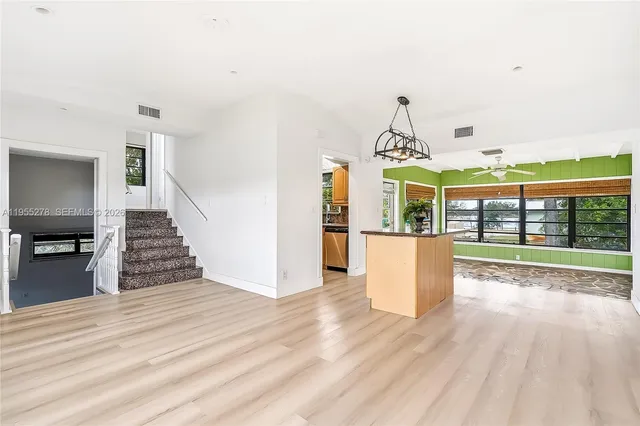 $518,000 | 1419 Crest Drive, Lake Worth, FL 33461