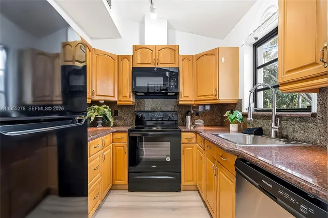 $518,000 | 1419 Crest Drive, Lake Worth, FL 33461