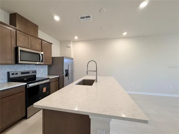 $2,650 | 16270 Merry Alley, Winter Garden, FL 34787