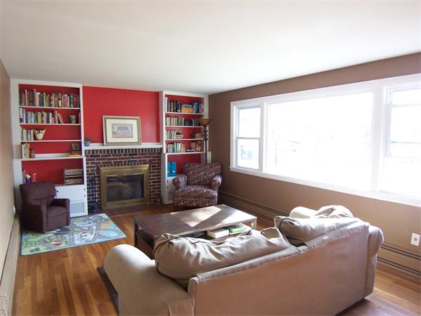 54 Kinnicutt Road Worcester, MA 01602 - Photo 4 of 13 Gallery Image 4