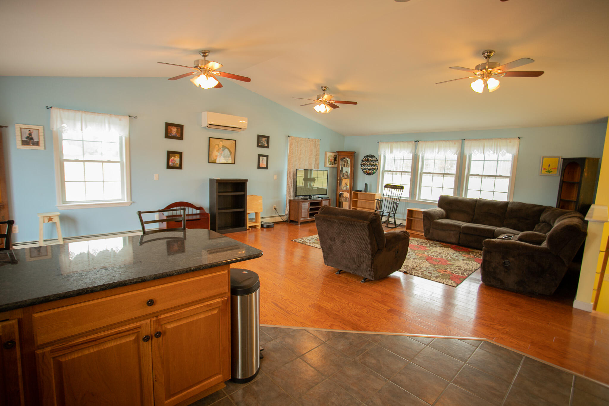 45 Canaan Road Hampden, ME 04444 - Photo 23 of 57 IMG_0197