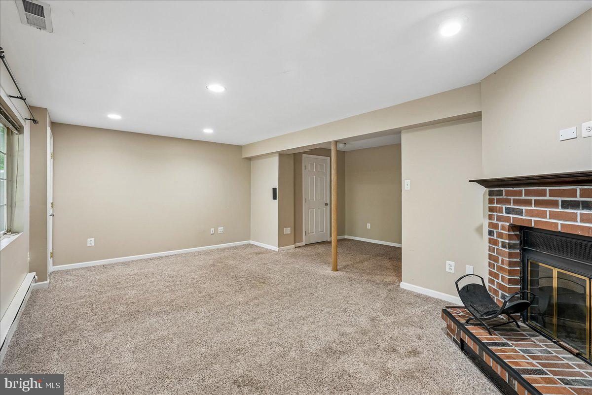 2331 Middle Creek Lane Reston, VA 20191 - Photo 44 of 78