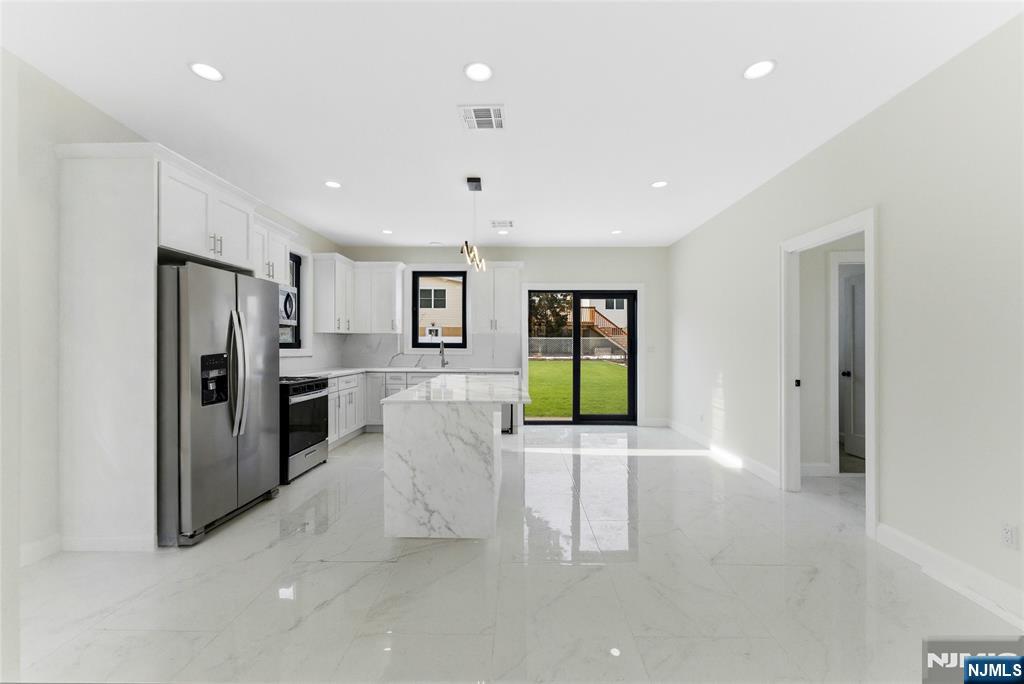 703 3rd Street Secaucus, NJ 07094 - Photo 11 of 49