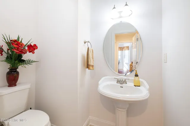 $345,000 | 515 Water Crst Circle, Elizabeth City, NC 27909