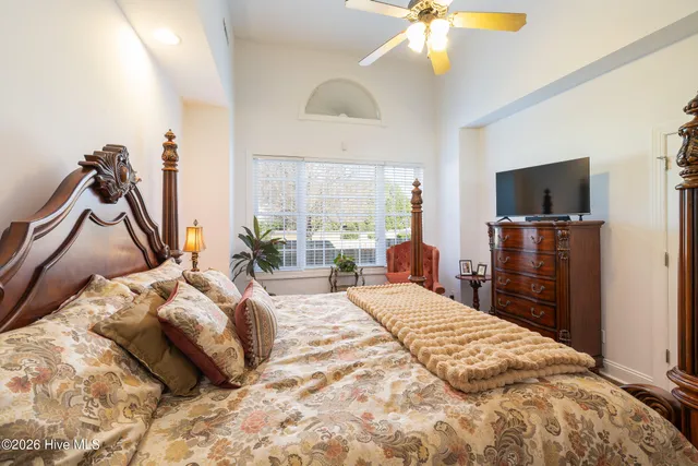 $345,000 | 515 Water Crst Circle, Elizabeth City, NC 27909