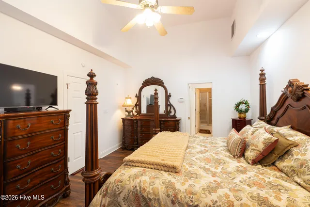 $345,000 | 515 Water Crst Circle, Elizabeth City, NC 27909