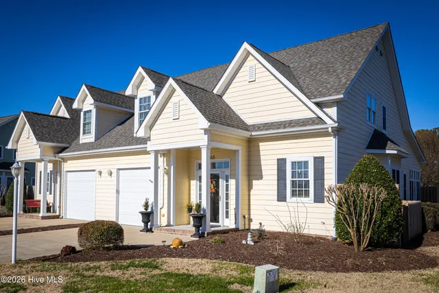 $345,000 | 515 Water Crst Circle, Elizabeth City, NC 27909