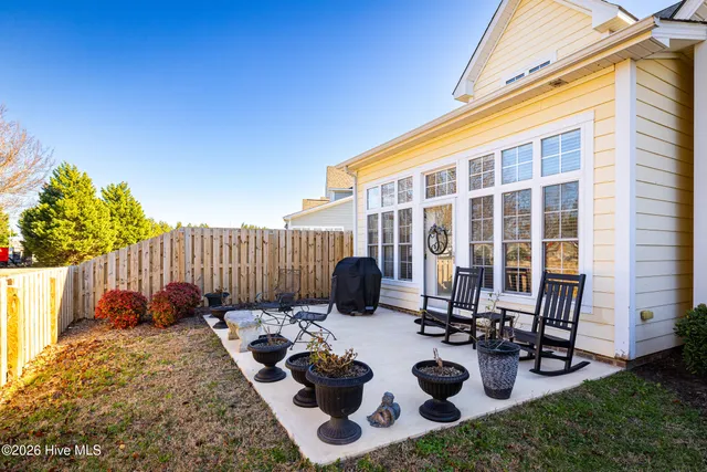 $345,000 | 515 Water Crst Circle, Elizabeth City, NC 27909