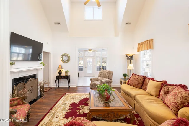 $345,000 | 515 Water Crst Circle, Elizabeth City, NC 27909