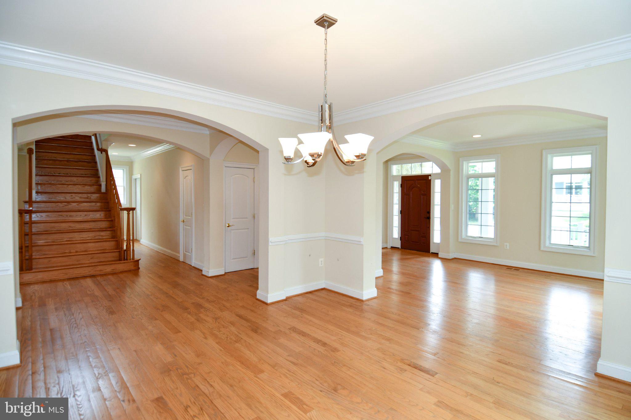1924 Leonard Road Falls Church, VA 22043 - Photo 50 of 61 Spacious entryway with elegant arches.