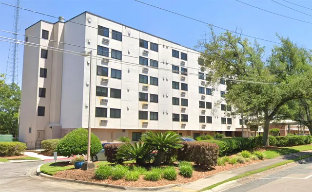 $1,086 | 1433 North Adams Street, Tallahassee, FL 32303