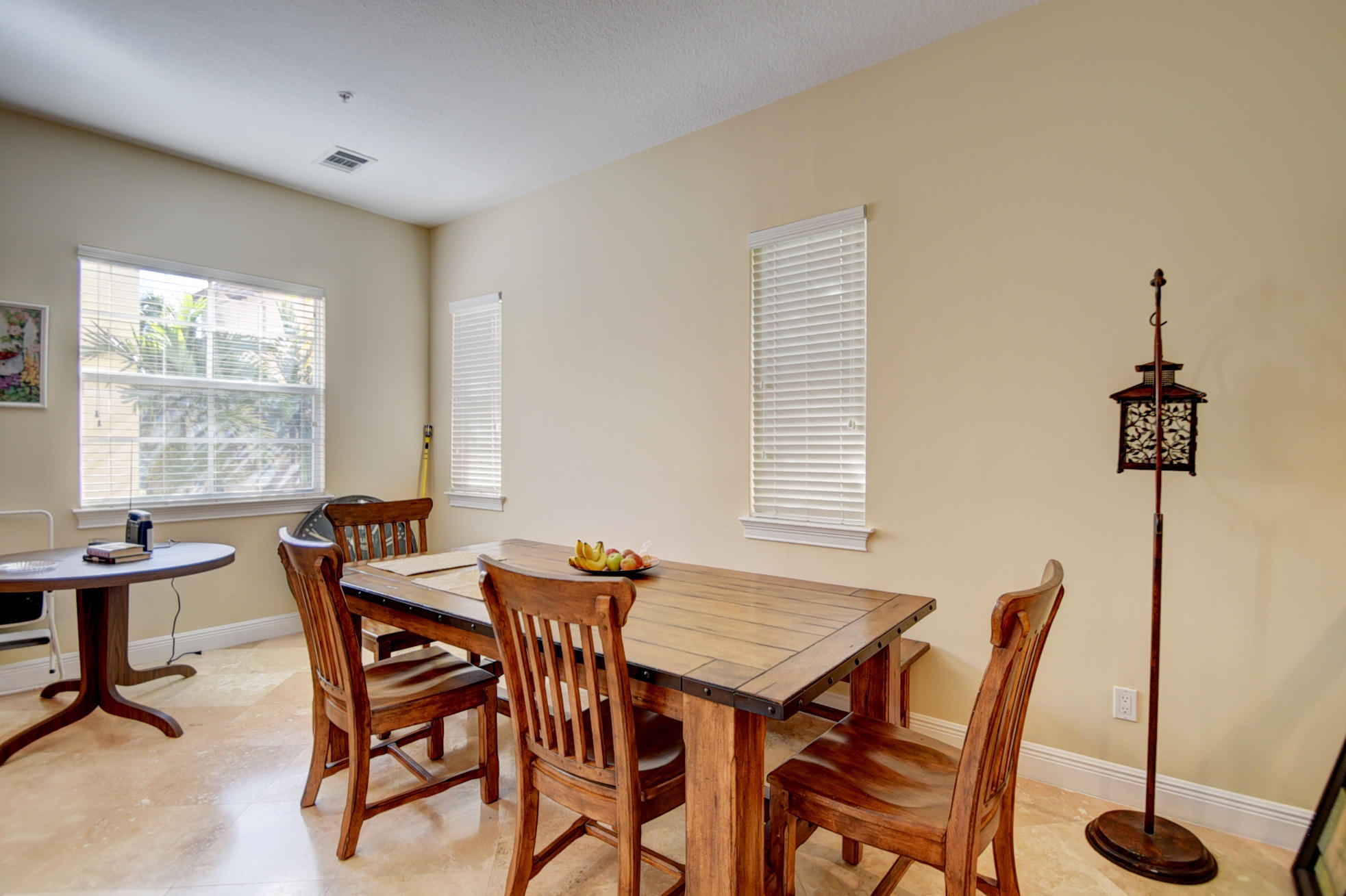 27 Via Floresta Drive Boca Raton, FL 33487 - Photo 6 of 14 DSC_3442_3_4_5_6