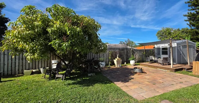 $739,000 | 688 Northwest 100th Lane, Coral Springs, FL 33071