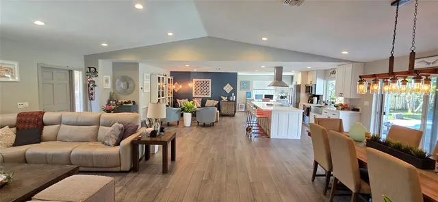 $739,000 | 688 Northwest 100th Lane, Coral Springs, FL 33071