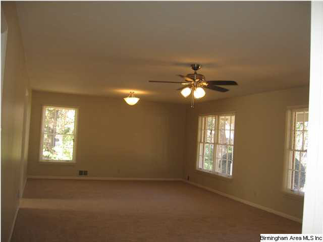 809 Spring Lake Circle Birmingham, AL 35217 - Photo 18 of 32