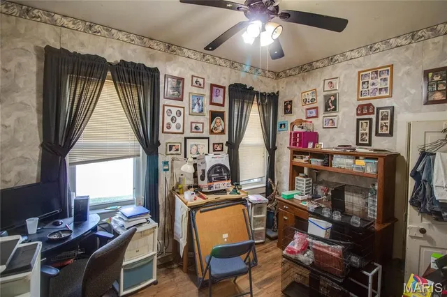 $195,000 | 202 Fourth Street, Carrollton, IL 62016