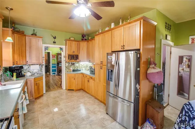 $195,000 | 202 Fourth Street, Carrollton, IL 62016