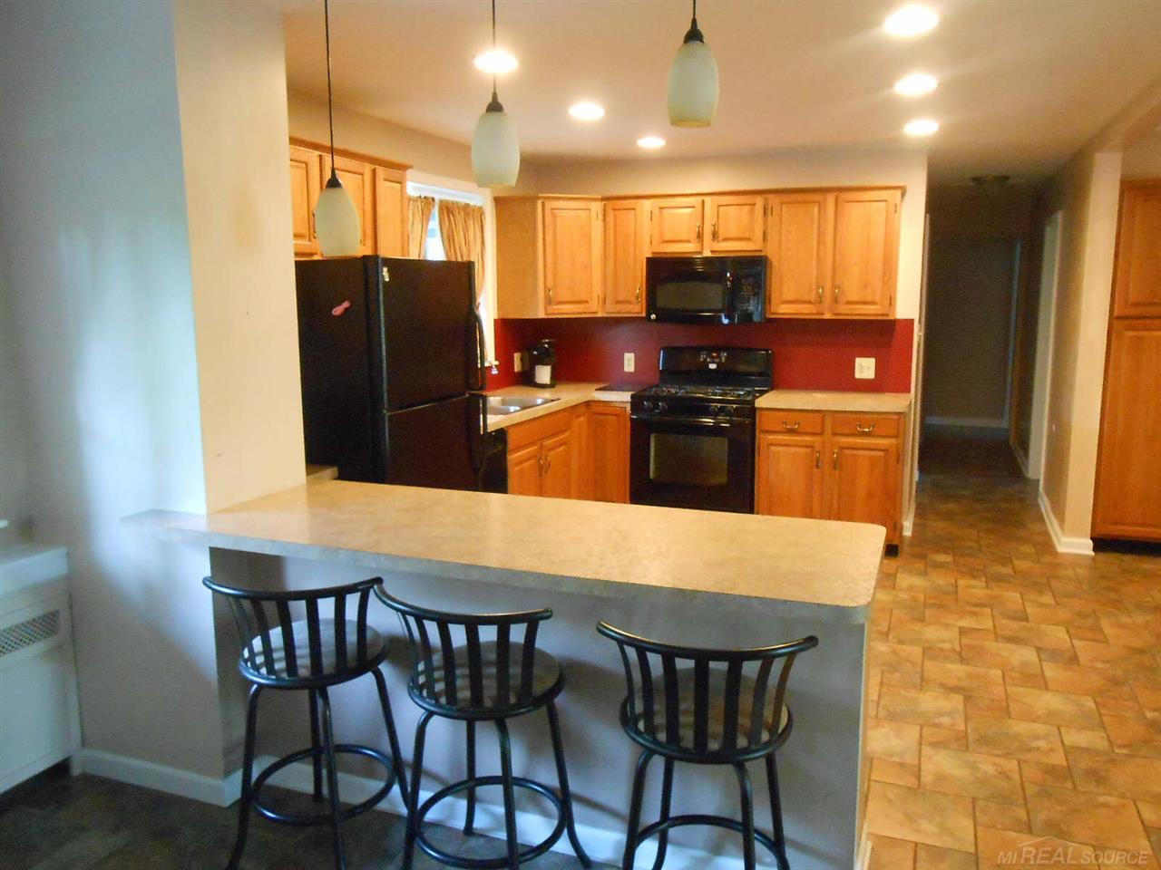3286 Norton Lawn Rochester Hills, MI 48307 - Photo 8 of 21 Gallery Image 8