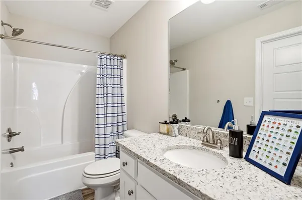 $450,000 | 511 Grand Oaks Avenue, Bethlehem, GA 30620