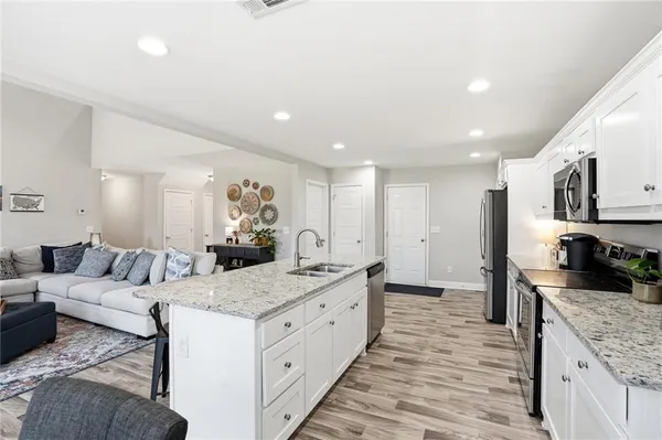 $450,000 | 511 Grand Oaks Avenue, Bethlehem, GA 30620