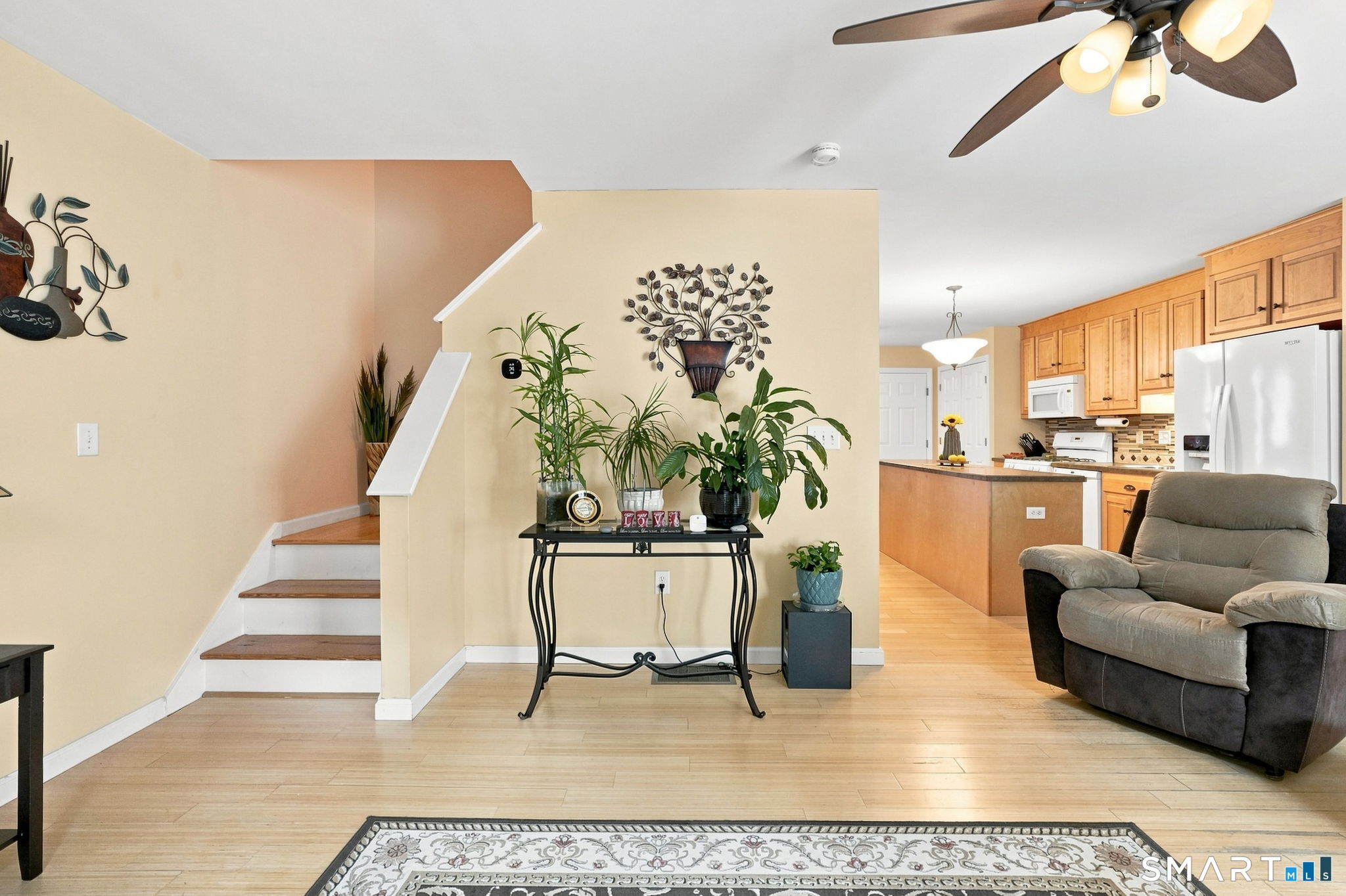 18 Folkstone Road, Unit D East Windsor, CT 06016 - Photo 33 of 36 Open Floor plan living room with gas fireplace