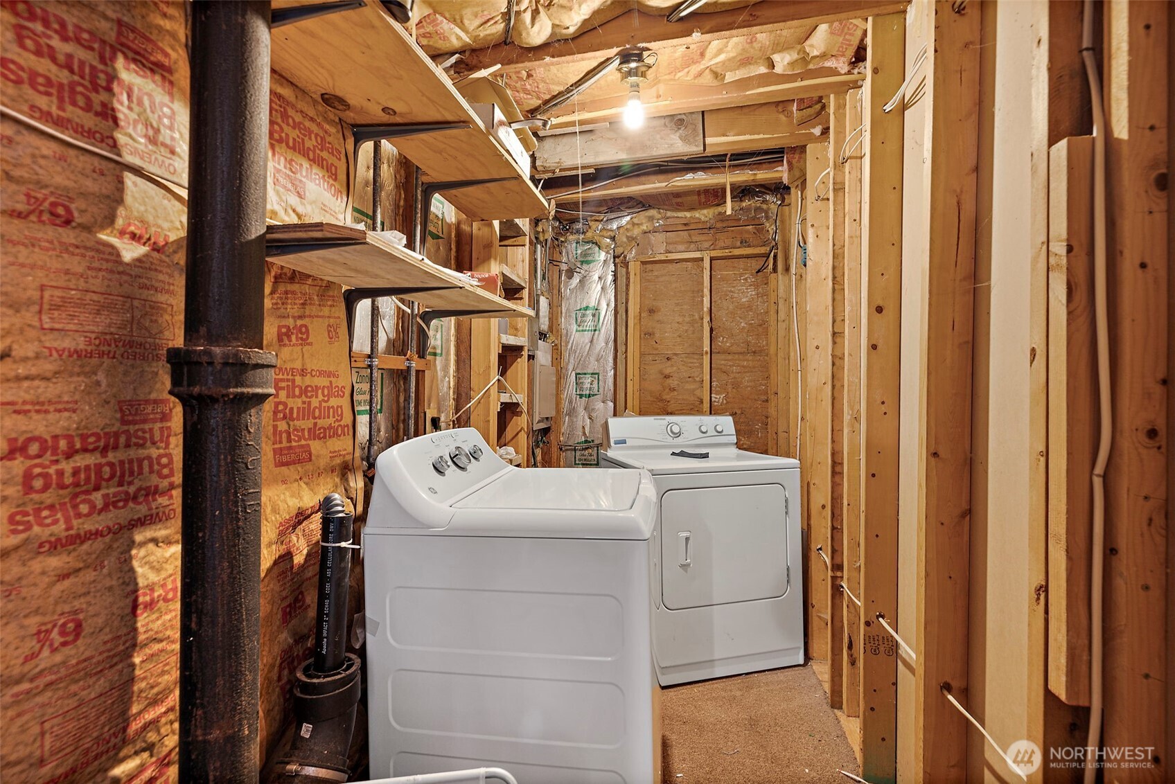 8829 20th Avenue Southwest Seattle, WA 98106 - Photo 23 of 40 a utility room with dryer and washer