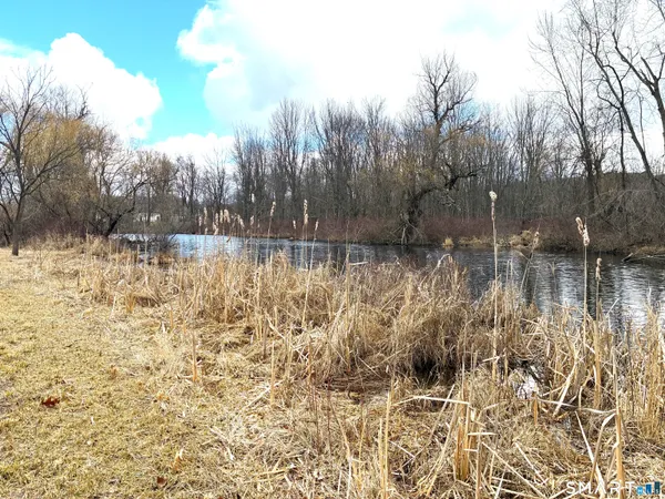 $599,900 | 58 Maple Street, Ellington, CT 06029