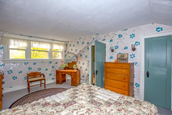 $599,900 | 58 Maple Street, Ellington, CT 06029