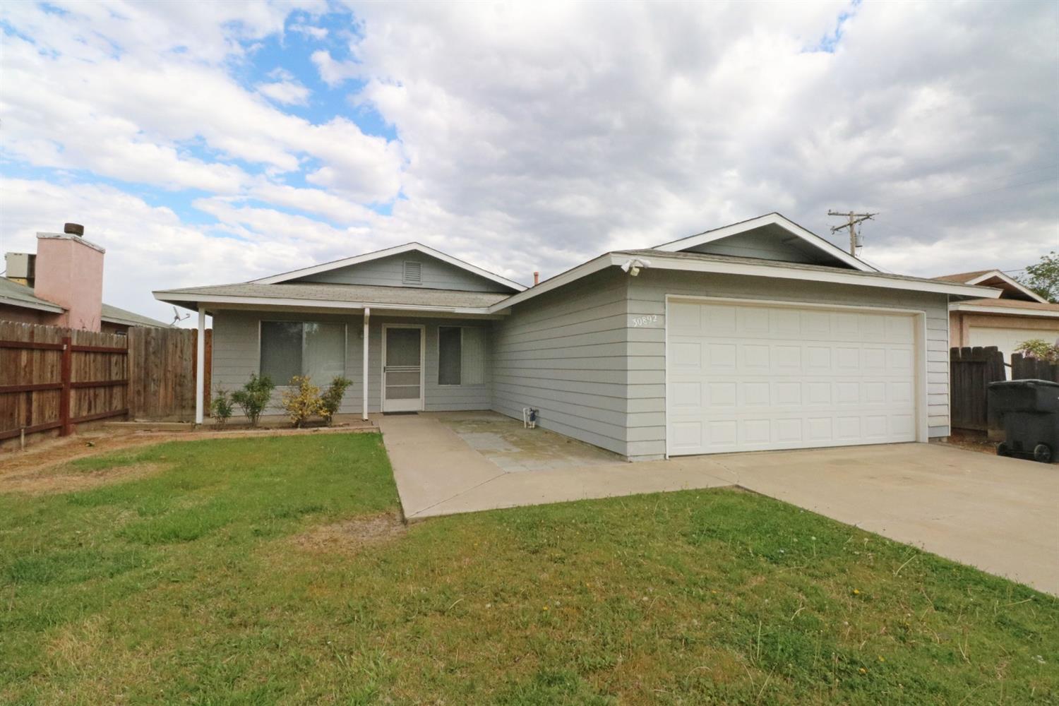 30892 Commercial Road Visalia, CA 93291 - Photo 1 of 16 Primary Photo