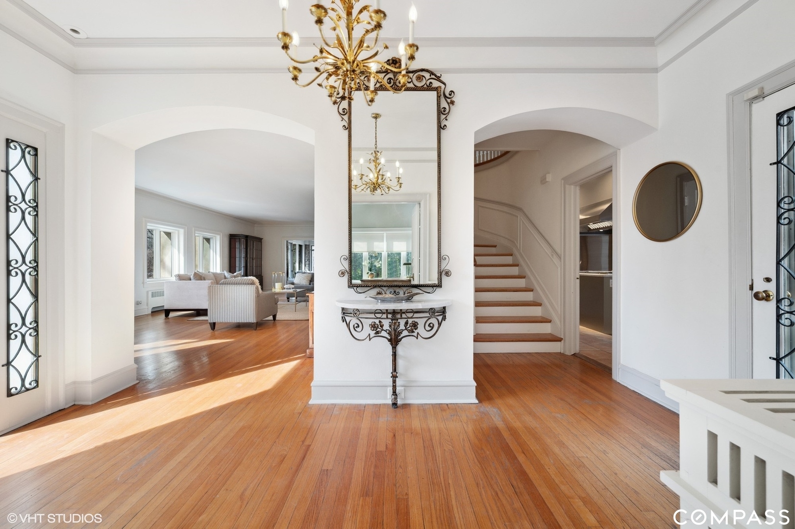 865 Auburn Road Winnetka, IL 60093 - Photo 5 of 47 Gallery Image 5