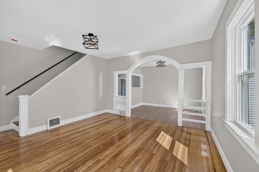 71 Great Neck Road Wareham, MA 02571 - Photo 10 of 16