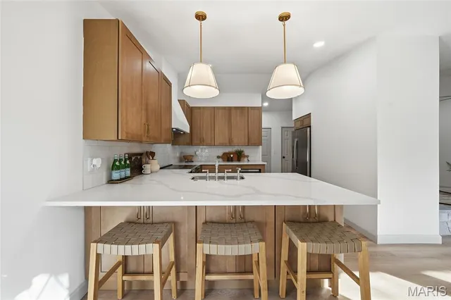 $574,000 | 351 Greenbriar Lane, Ballwin, MO 63011