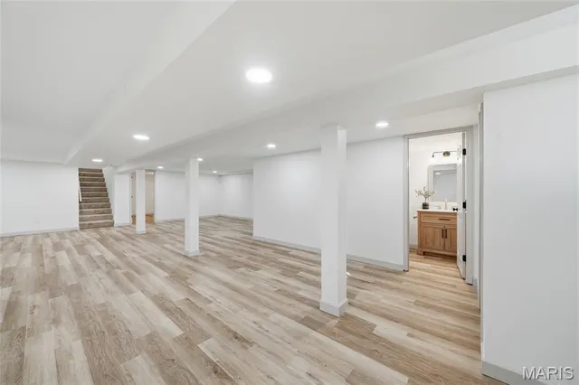 $574,000 | 351 Greenbriar Lane, Ballwin, MO 63011