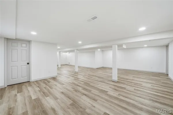 $559,000 | 351 Greenbriar Lane, Ballwin, MO 63011