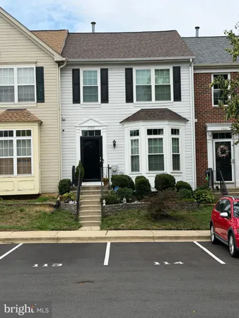 $3,100 | 2502 Short Putt Court, Crofton, MD 21114