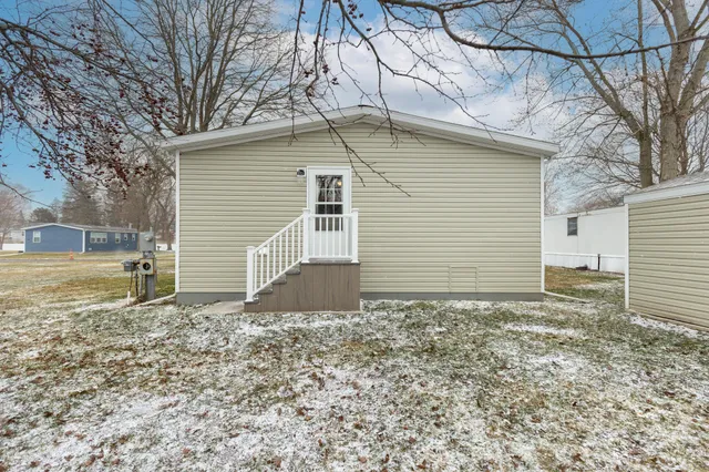 $99,900 | 714 Mill Street, Unit 18, Leslie, MI 49251