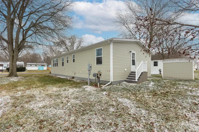 $99,900 | 714 Mill Street, Unit 18, Leslie, MI 49251