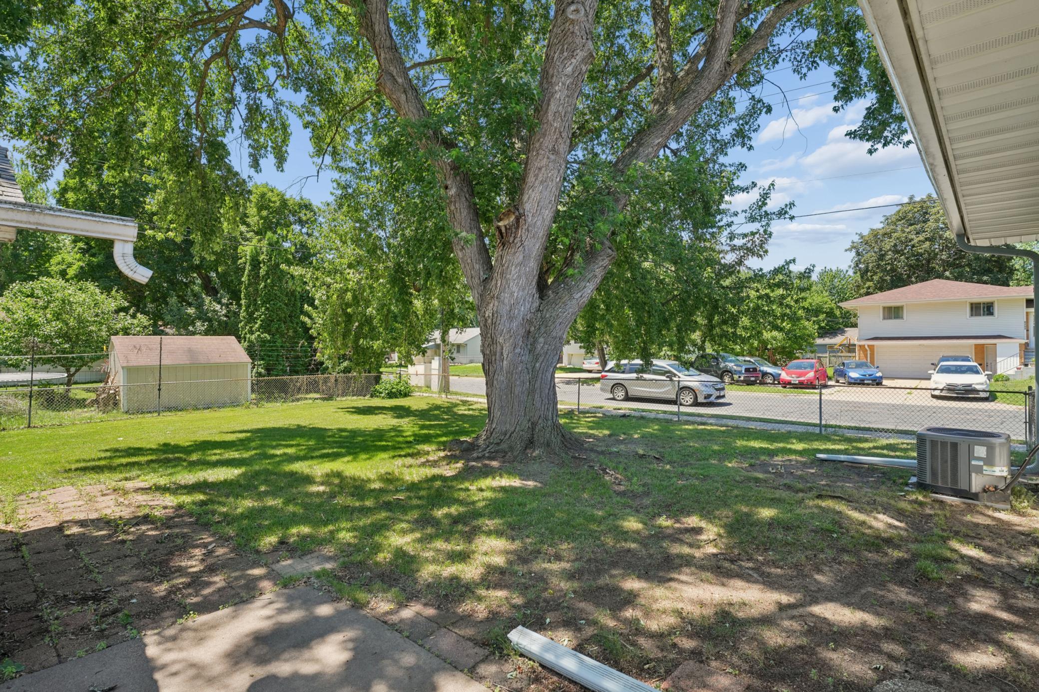 3919 Bass Lake Road Brooklyn Center, MN 55429 - Photo 27 of 29 Gallery Image 27