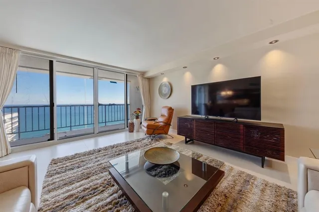 $950,000 | 4280 Galt Ocean Drive, Unit 29C, Fort Lauderdale, FL 33308