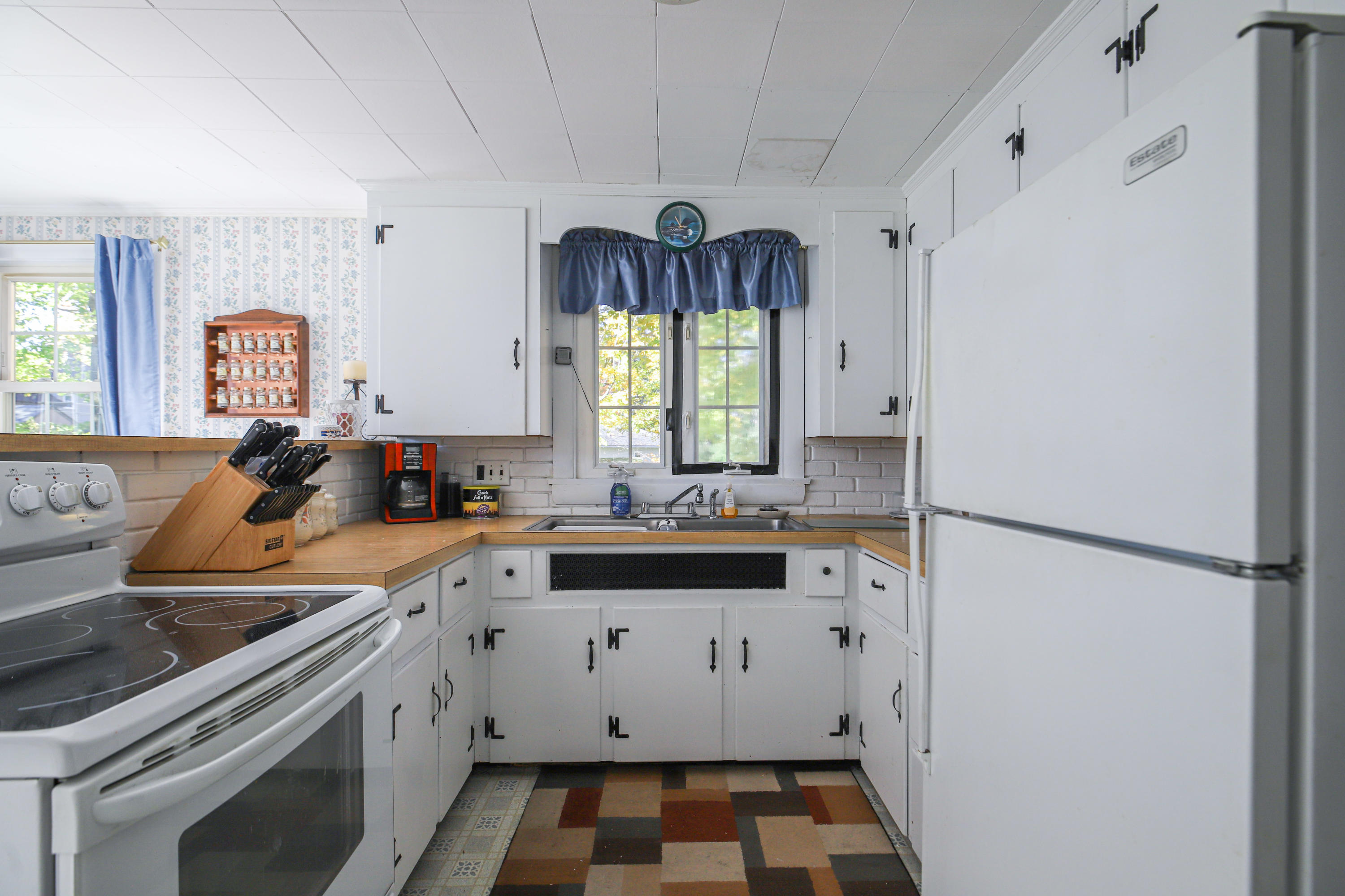 5 Hillcrest Road Livermore Falls, ME 04254 - Photo 11 of 49 5 Hillcrest Rd